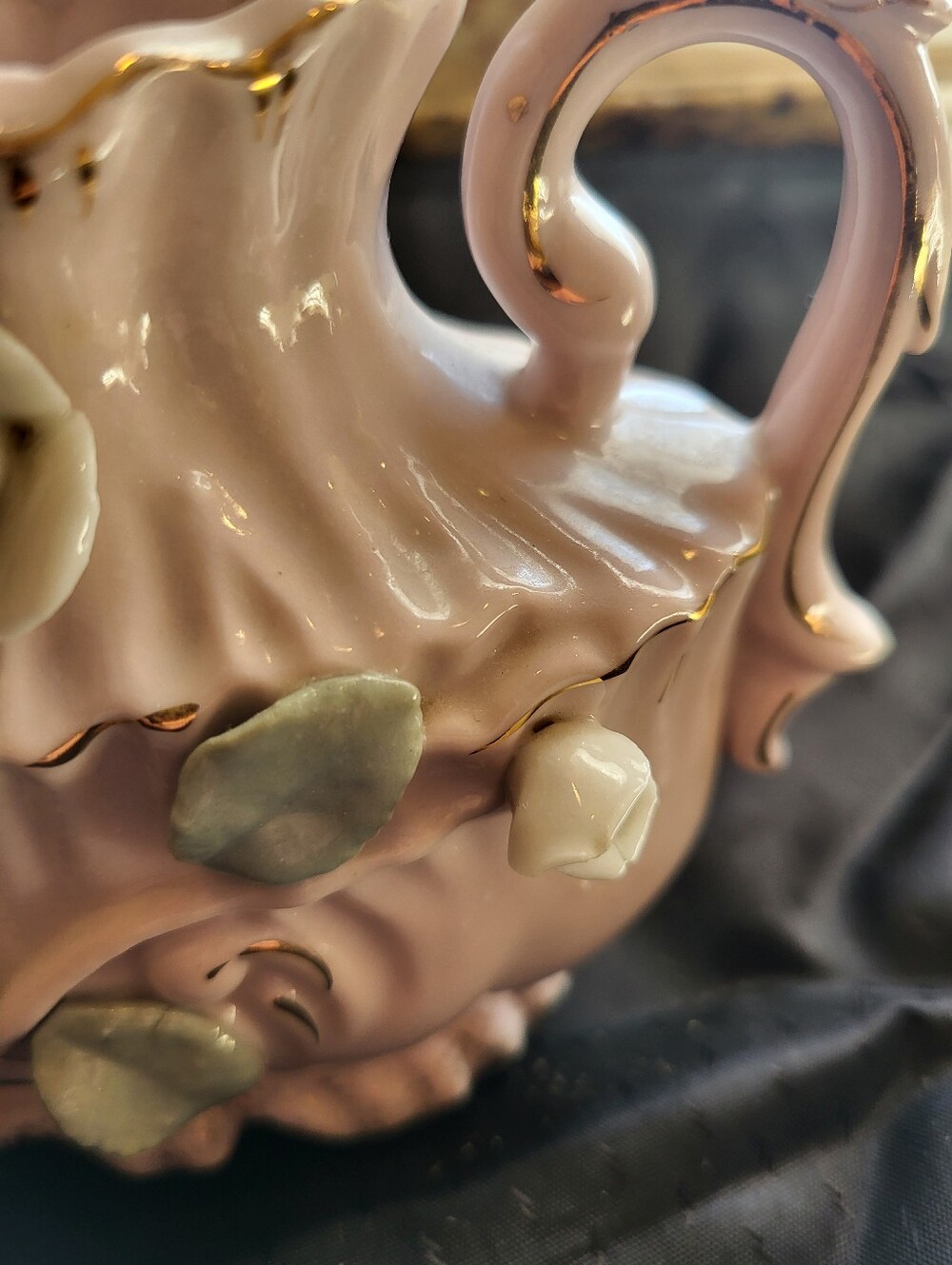 L and M Bondware 4.5 X 6.5 In. Vintage-Style Pink Ceramic Floral Decorative Vase - Picture 5 of 13